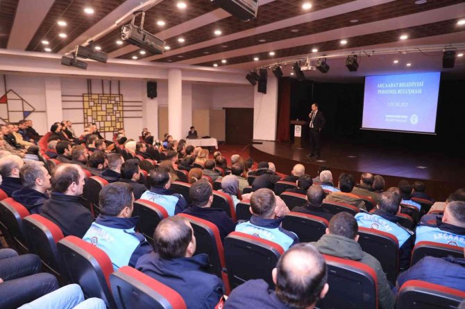 Yeni Yılda Personeli İle Buluştu, Hedeflerini Anlattı