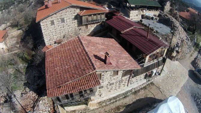 Terk Edilmiş Köye 1 Yılda 80 Bin Ziyaretçi