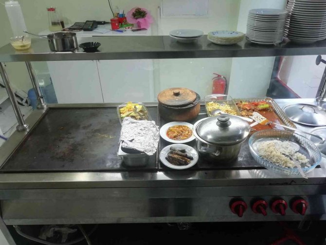 Su Kesildi, Bazı Lokantalar Yemek Çıkaramadı