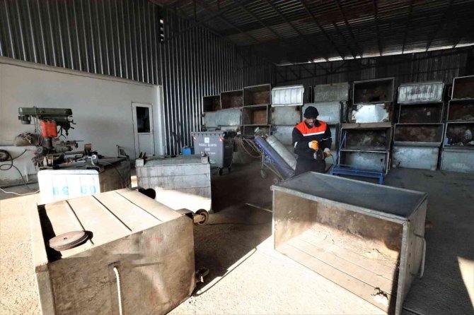 Başiskele’de Atık Tekstil Kumbaraları Yenileniyor