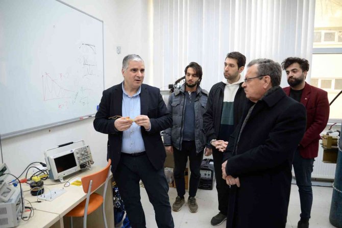 Otomotiv Ve Savunma Sanayine Yeni Projeler Bu Laboratuvarlardan Çıkacak