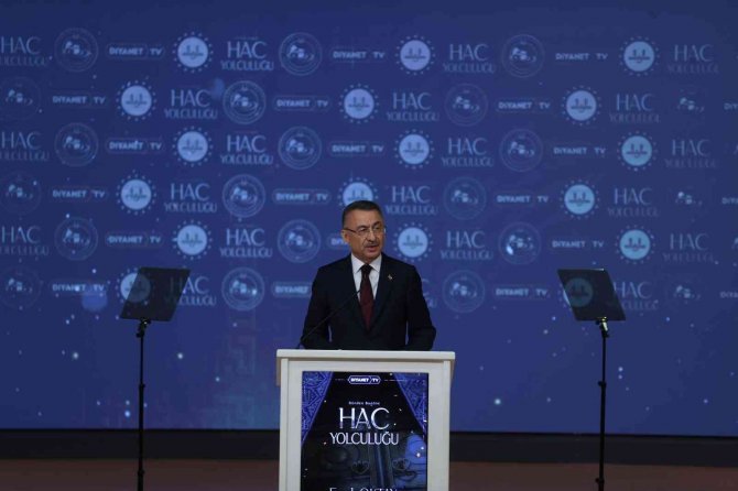 Cumhurbaşkanı Yardımcısı Oktay’dan Hac Kontenjanları Hakkında Açıklama