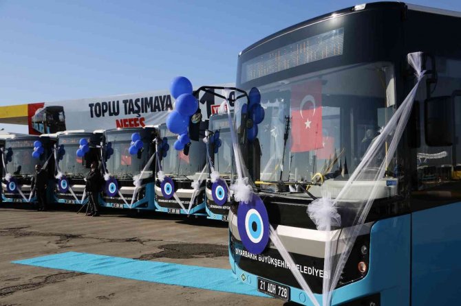 Diyarbakır’da Şehir İçi Toplu Ulaşıma 11 Yeni Otobüs Eklendi