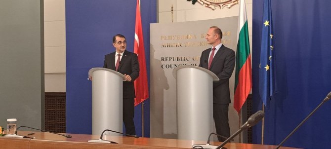 Türkiye İle Bulgaristan Doğal Gaz Alanında İş Birliği Anlaşması İmzaladı