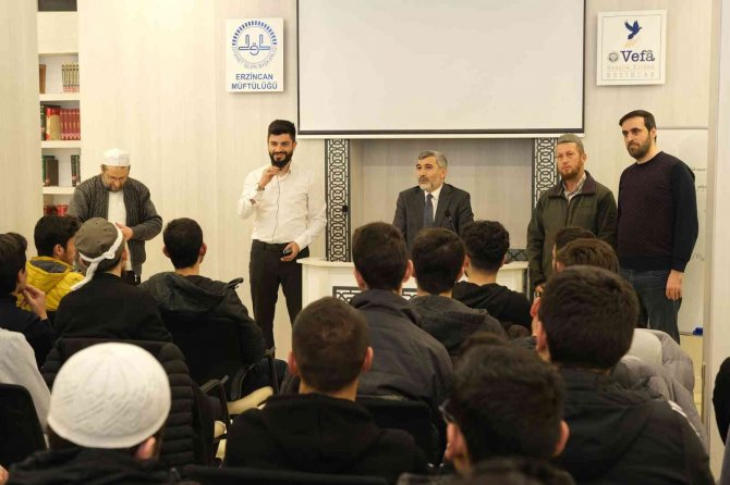 Müftü Gül Gençlerle Buluştu