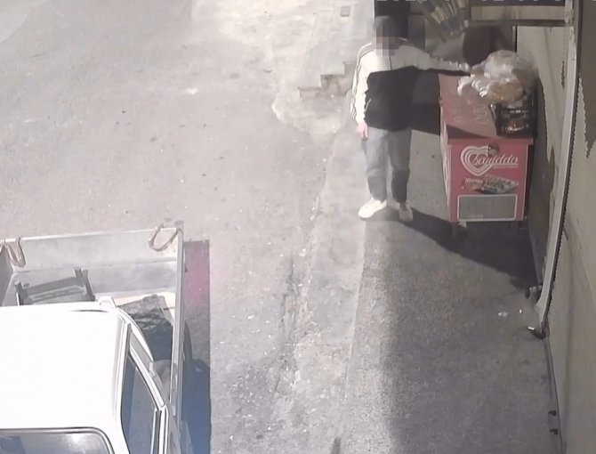 6 Ayda 10 Defa Ekmek Çalınması Market Sahibini Bezdirdi