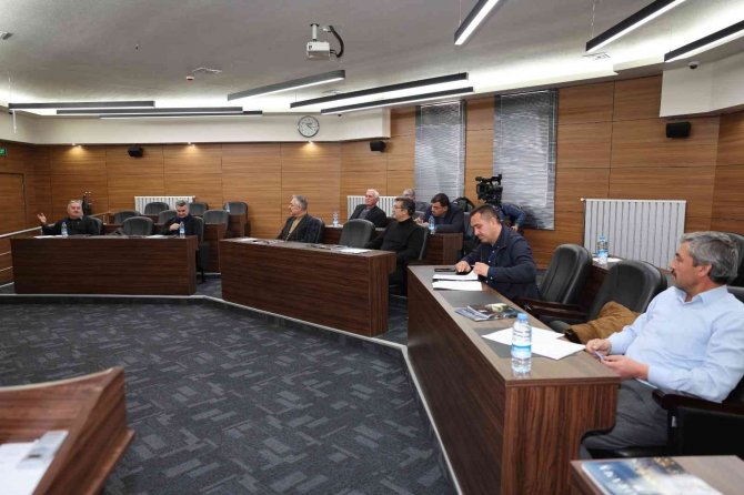 Hacılar Belediyesi Yılın İ̇lk Meclisini Yaptı