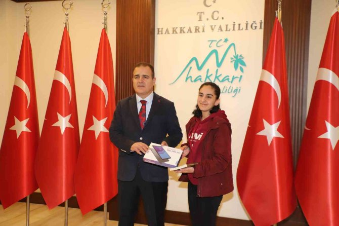 Hakkarili Öğrenciler Türkiye İkincisi Oldu