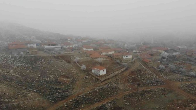 Köydeki Evleri Bir Gecede Soyan Hırsızlar Yakalandı: 476 Saatlik Kamera Görüntüsü İncelendi
