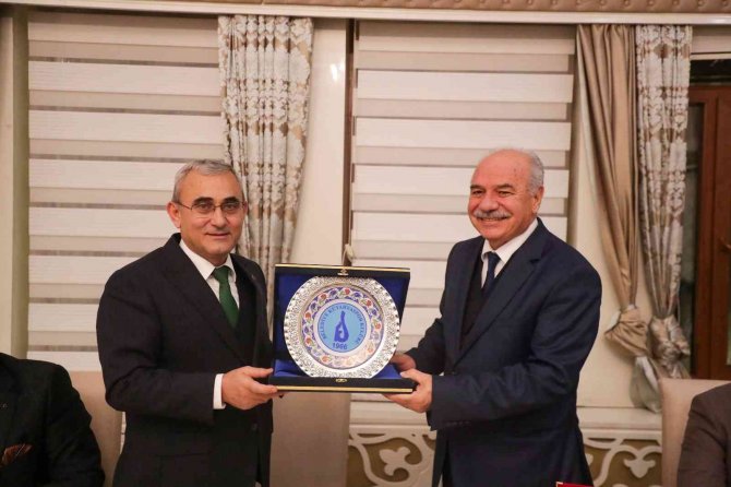 Başkan Yardımcısı Ömer Köse’ye Veda
