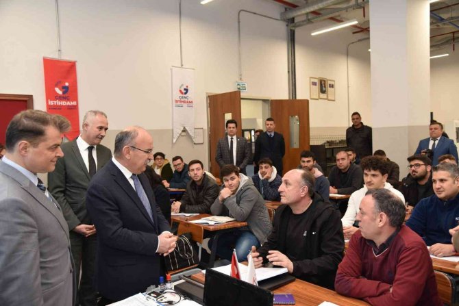 Manisa’da İstihdam Garantili Kursa Yoğun İlgi