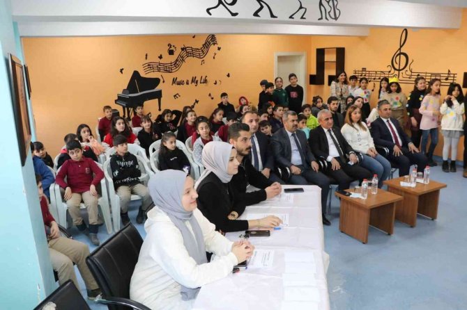 Hakkari’de ‘Matematik Seferberliği’ Olumlu Sonuçlar Veriyor