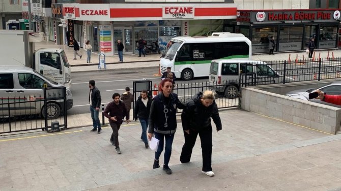 Sahte Doktor, Hakim Karşısına Çıktı