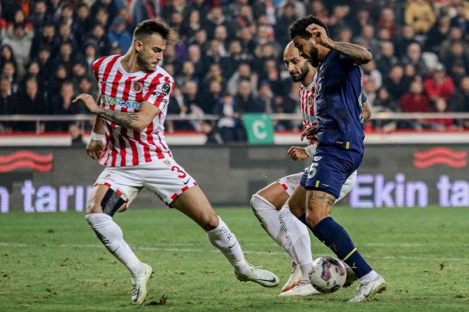 Spor Toto Süper Lig: Ft Antalyaspor: 1 - Fenerbahçe: 2 (Maç Sonucu)