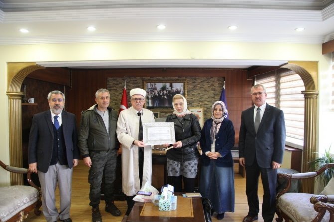 Ukraynalı Viktoriia Çanakkale’de Müslüman Oldu