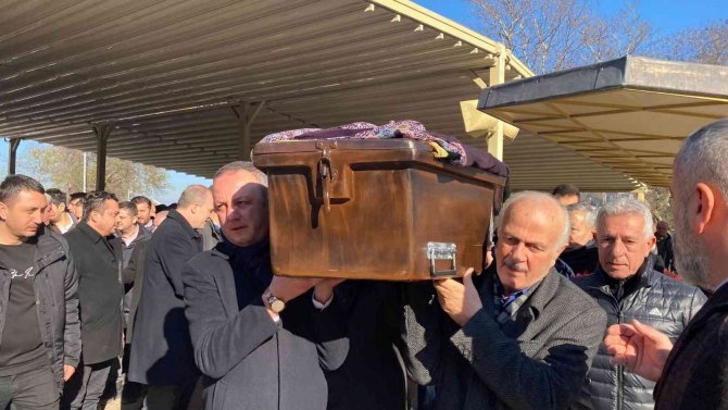 Başkan Yardımcısı Cangöz’ün Annesi Son Yolculuğuna Uğurlandı