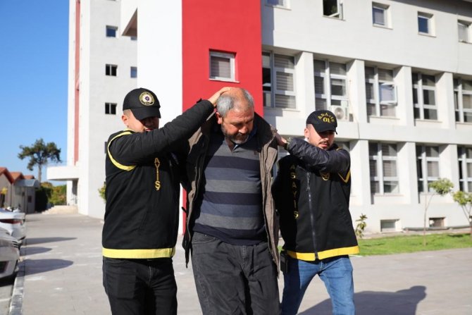 Minibüs Sürücüsünü Öldüren Tır Şoförü Tutuklandı
