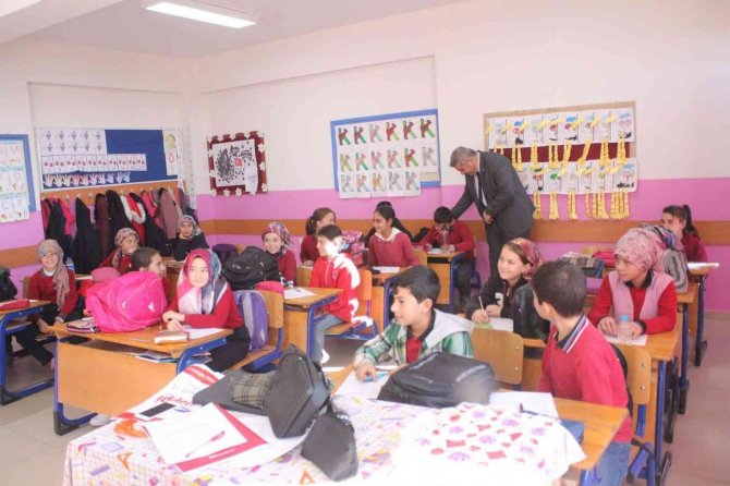 Kızıldağ Köyünde Okul İnşaatı Devam Ediyor