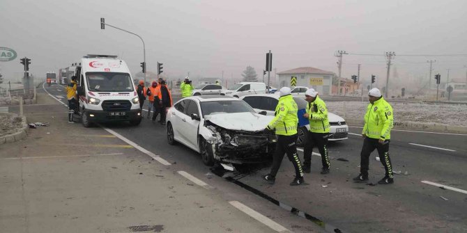 Aksaray’da Taziye Dönüşü Kaza: 4 Yaralı