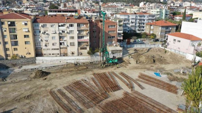 Söke Otoparkı’nın Yapımı Tüm Hızıyla Devam Ediyor
