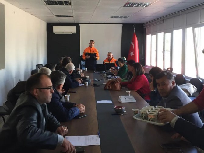 Yeni Yılın İlk Muhtarlar Toplantısı Kuşadası’nda Yapıldı