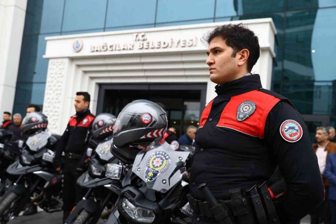 Bağcılar Belediyesi, Emniyete 10 Motosiklet Hibe Etti