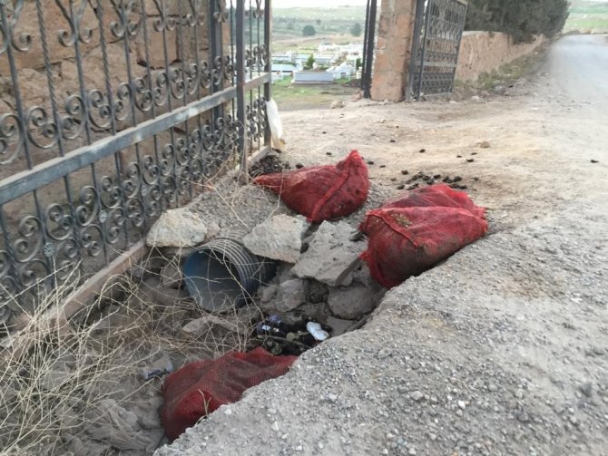 Ayvalık’ta ’Karadiken’ Kabuklarına İ̇lçe Hıfzıssıhha Kurulu Freni