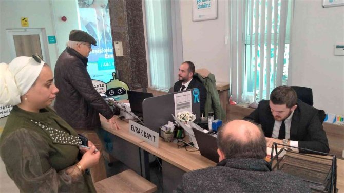 Hızlı İ̇şler Merkezi, 15 Bin 400 Talebi Çözüme Kavuşturdu