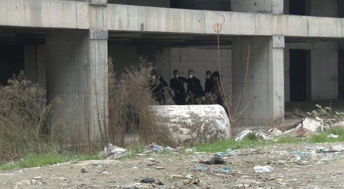 Bayrampaşa’da Boş İnşaatta Erkek Cesedi Bulundu