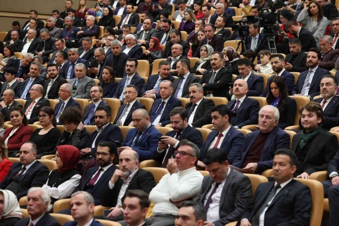 Cumhurbaşkanı Erdoğan: "Türkiye’yi Sansürcülükle Suçlayanlar Sansürün Daniskasını Yapanlar Hakkında Tek Bir Kelime Dahi Etmiyor"