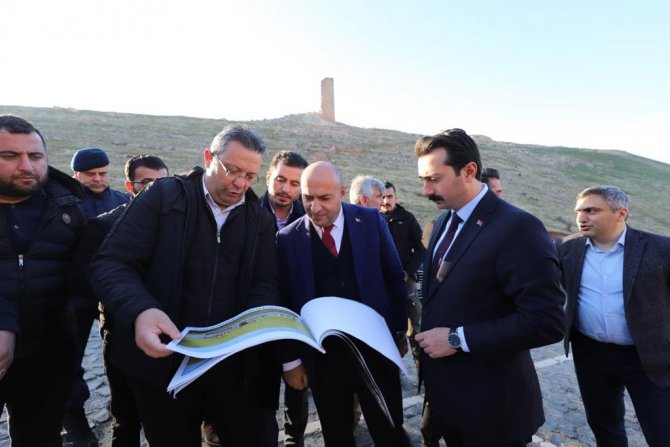 Zerzevan Kalesi’nde “Ziyaretçi Karşılama Merkezi” İnşa Ediliyor