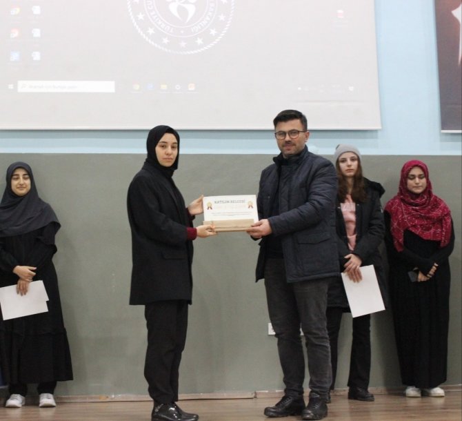 Genç Yazar Yazı Yarışmasının Kazananları Belli Oldu