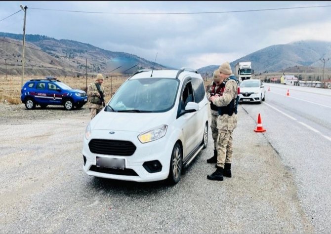 Erzincan’da Jandarma Kaçakçılık Olaylarına Geçit Vermiyor