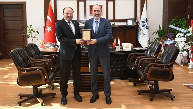 Etü Üst Yönetiminde Devir Teslim Töreni Düzenlendi