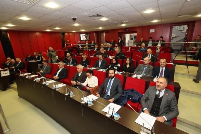Gebze Belediyesi, Kasko Bedeli Yüksek Çıkınca Araçları Satın Almaya Karar Verdi