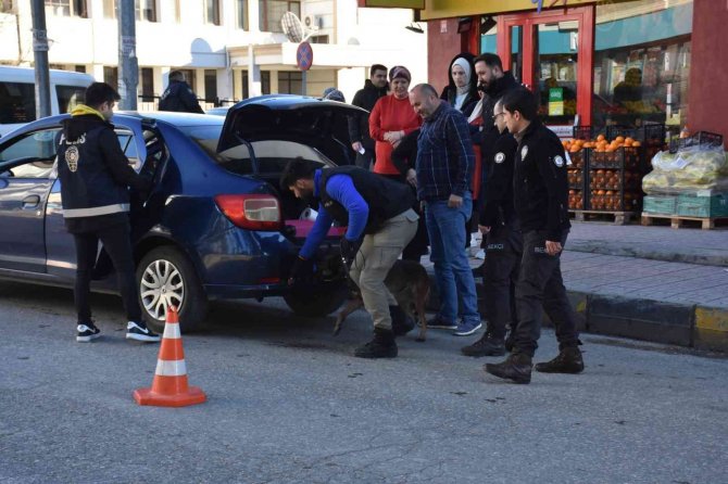 46 Polisin Katılımıyla ’Huzur’ Denetimi: 248 Şahıs Sorgulandı