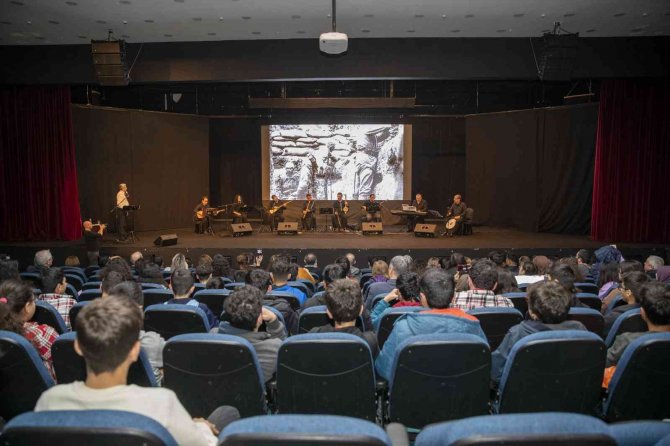 ’Kuvayi Milliye Destanı’ Mersinlilerle Buluştu