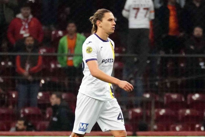 Taylan Antalyalı Golden Sonra Sevinmedi