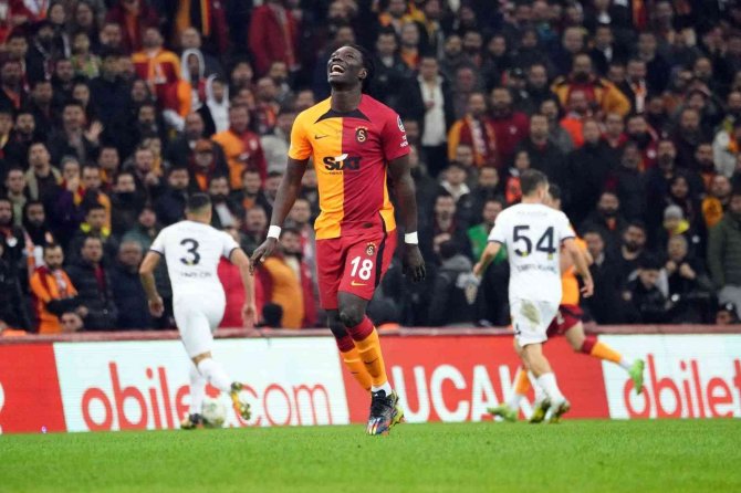 Spor Toto Süper Lig: Galatasaray: 2 - Mke Ankaragücü: 1 (Maç Sonucu)