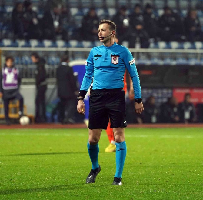 Spor Toto Süper Lig: Kasımpaşa: 4 - Alanyaspor: 1 (Maç Sonucu)