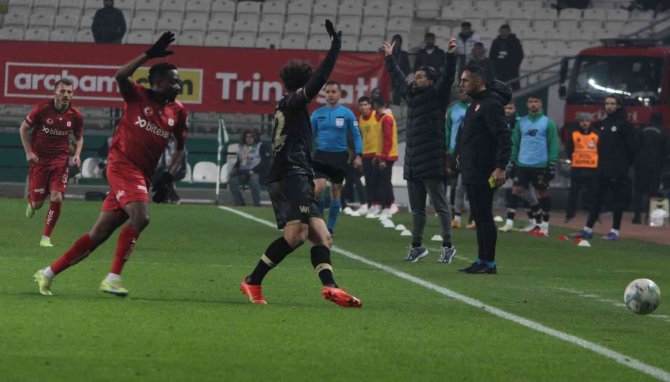 Spor Toto Süper Lig: Konyaspor: 2 - Sivasspor: 2 (Maç Sonucu)