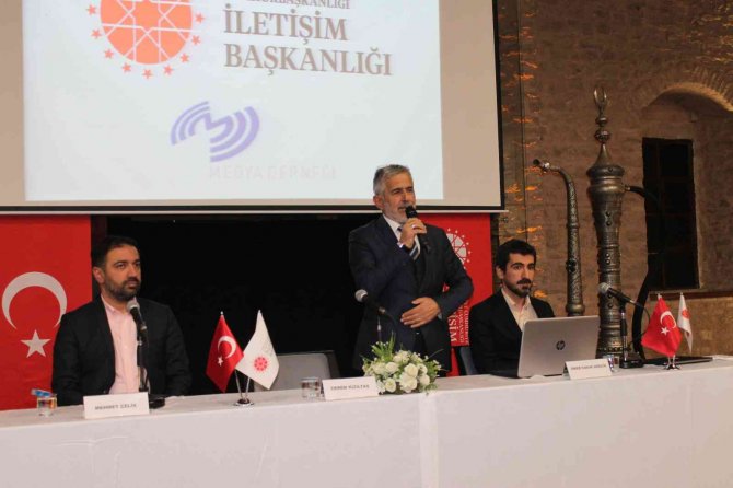 Konya’da Medya Mensuplarına “Dezenformasyonla Nasıl Mücadele Edilir” Paneli Düzenlendi