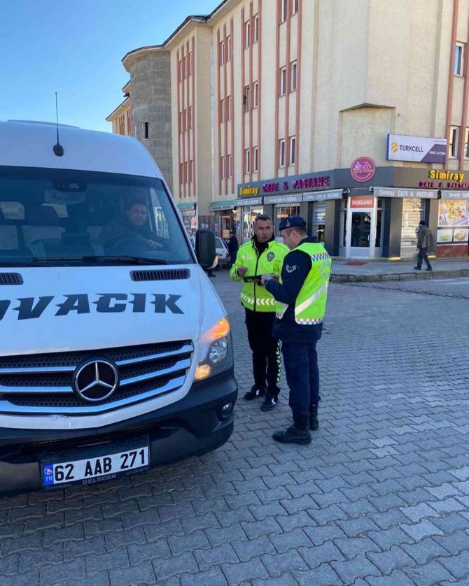 Tunceli’de Okul Servisi Denetimleri Sürüyor