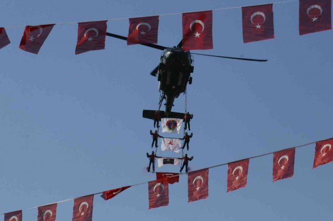 Adana’da 101. Yıl Coşkusu