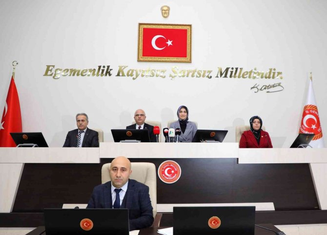 İ̇gm, 2023 Yılının İlk Toplantısını Vali Başkanlığında Yaptı