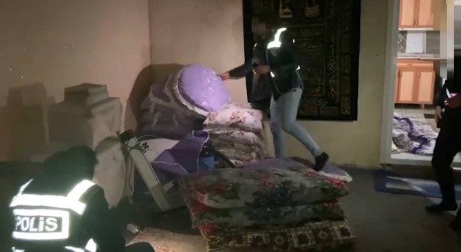 Göçmen Kaçakçılarına Büyük Darbe