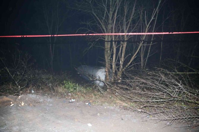 Otoyolda Korkutan Kaza: Lpg Yüklü Tanker Devrildi