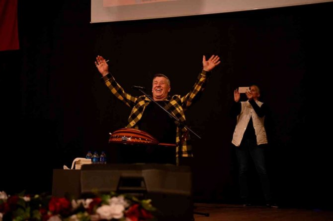 Metin Şentürk, Aydın’da Gençlerle Buluştu