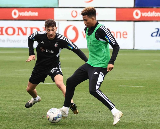 Beşiktaş’ta Kasımpaşa Maçı Hazırlıklarını Başkan Çebi De Takip Etti