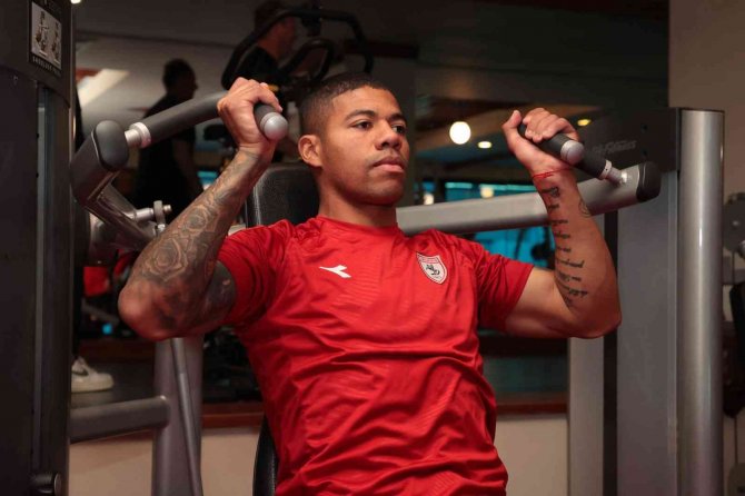 İ̇lk Yarının En Şutör Takımı Samsunspor